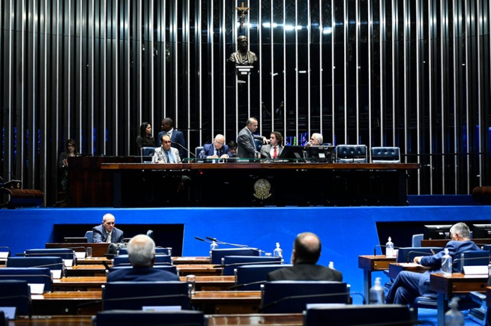 Emenda adia votação de projeto que dá nova chance para réu pagar indenização