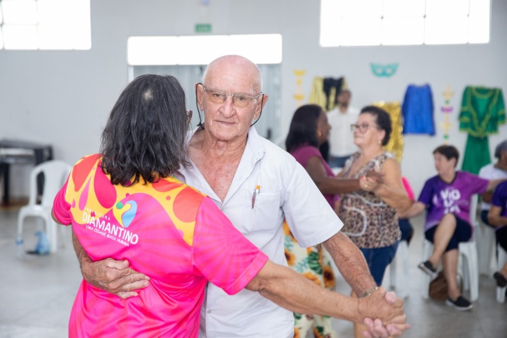 A prefeitura de Diamantino, por meio da assistência social, informa que as atividades do grupo Viver Legal retornaram nesta terça-feira, 27 de fevereiro de 20