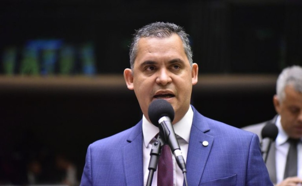 Deputados pedem continuidade de programa emergencial para o setor de eventos