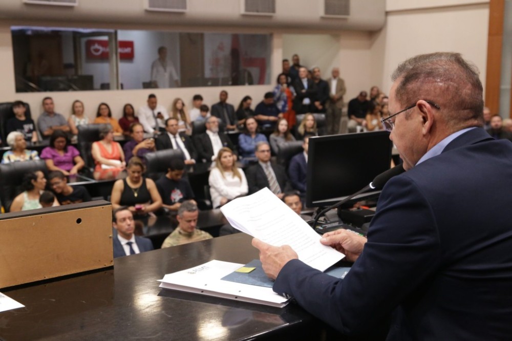 Personalidades que contribuíram para o estado foram homenageadas em sessão especial na segunda (11)