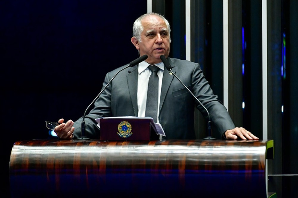 Segurança pública do DF tem efetivo e remuneração defasados, diz Izalci