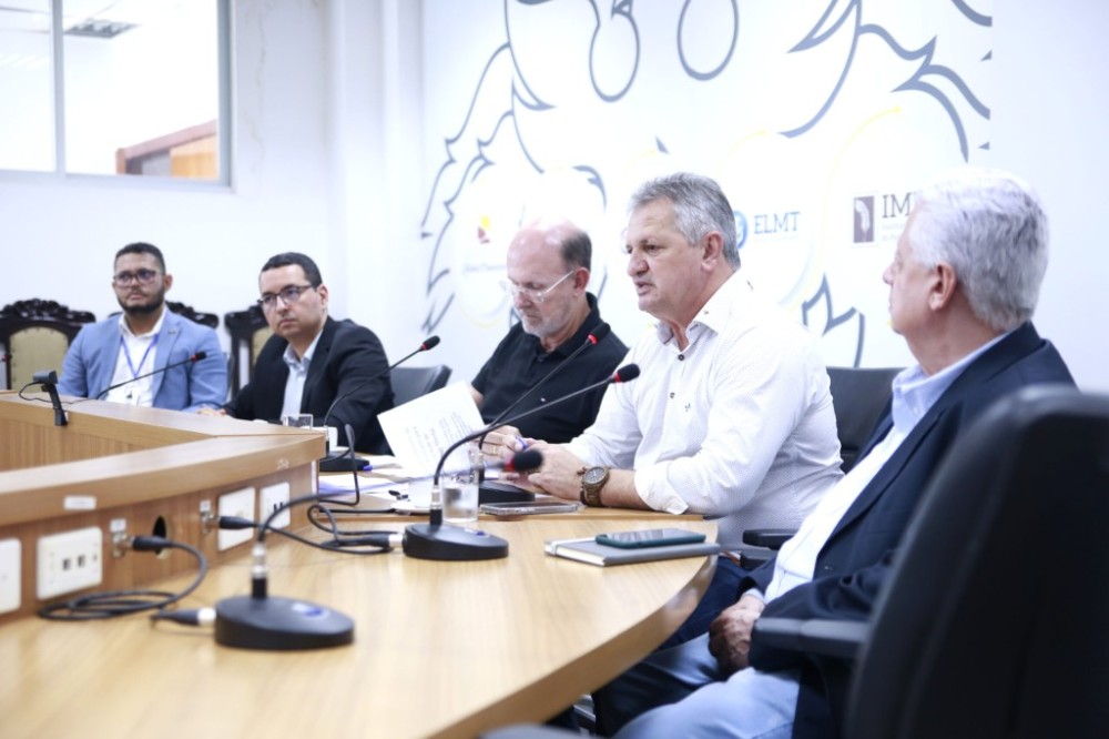 ALMT discute orçamento estadual para 2024 em audiência pública
