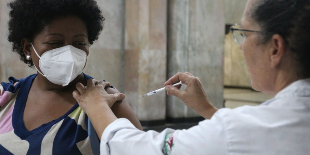 Fiocruz alerta para circulação simultânea da covid-19 e gripe