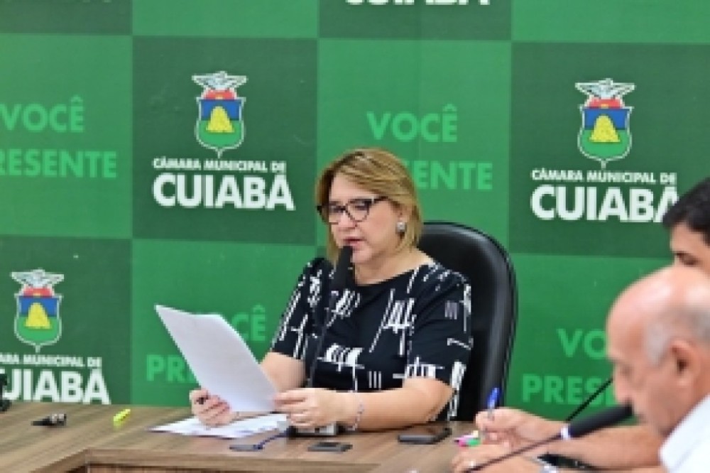 CCJR delibera sobre 8 projetos durante encontro