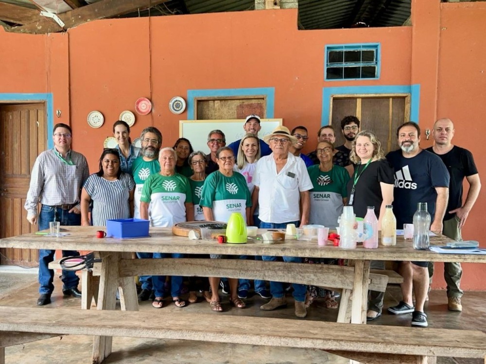 Produtores familiares recebem orientações do Indea durante curso com mato-grossense premiado nacionalmente