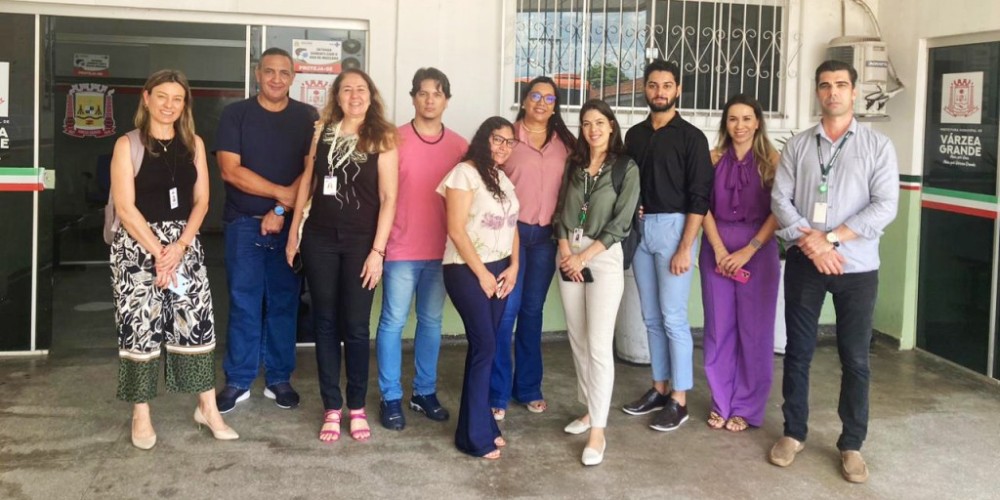 Ministério da Saúde e Governo do Estado visitam local da obra do novo Centro de Reabilitação