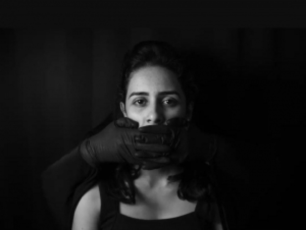 Exposição fotográfica denuncia tipos de violência contra as mulheres