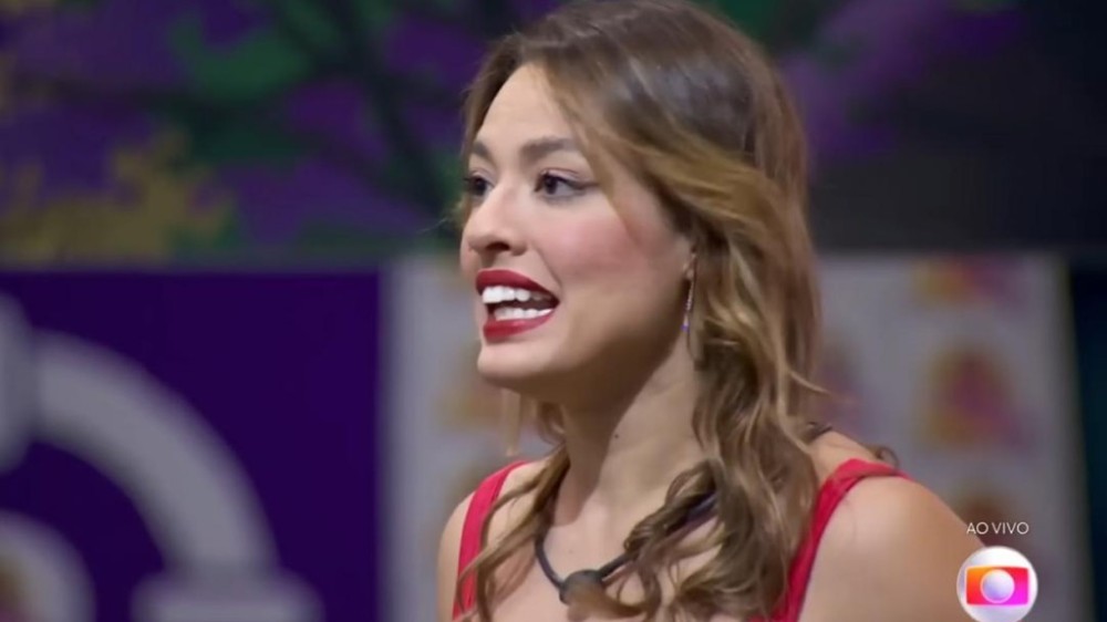 Beatriz repercute versão de Davi sobre tapa de Wanessa: 