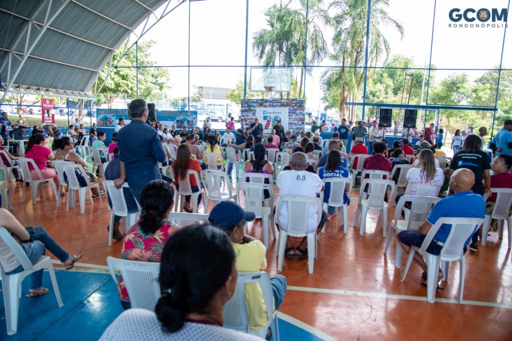 Prefeitura realiza mutirão na Vila Operária e região
