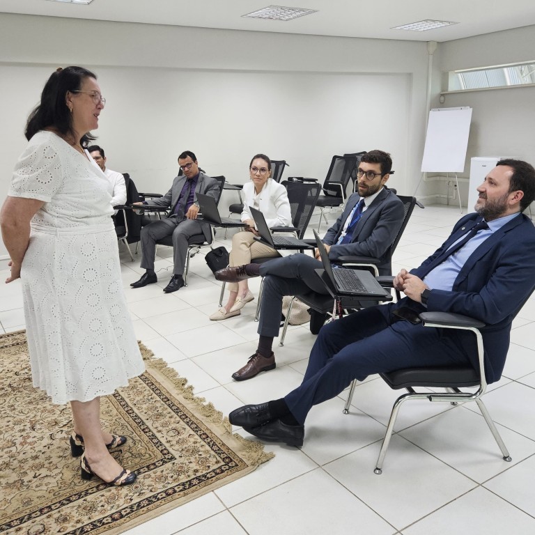 Novos juízes têm aula sobre direito dos povos indígenas e contratos agrários