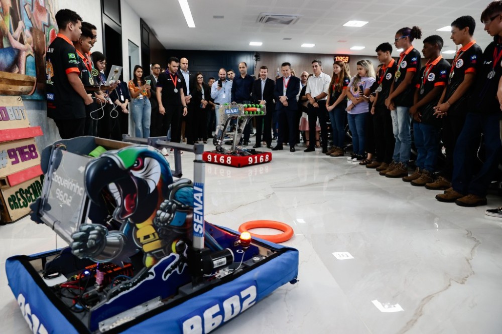 Estudantes de MT garantem vaga em campeonato mundial de robótica nos Estados Unidos