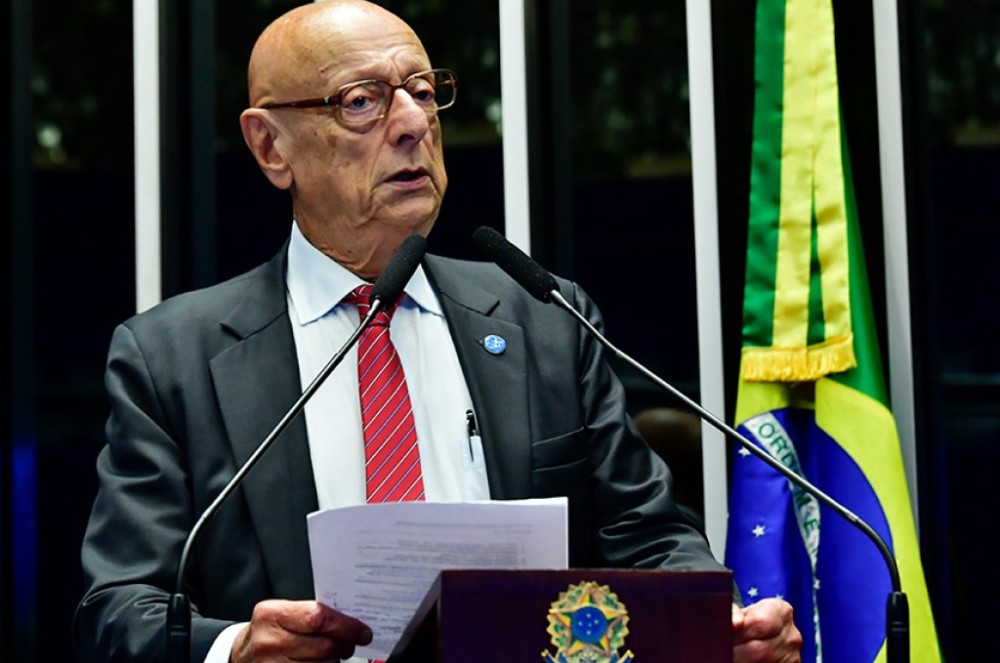 Amin celebra centenário da primeira fundição de aço de Santa Catarina