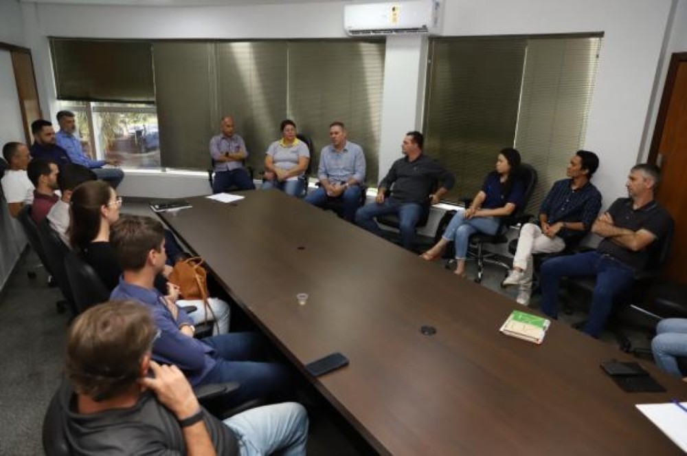 Em reunião com empresas construtoras, Executivo reforça necessidade de destinação correta do lixo gerado em obras