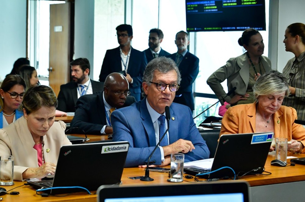 Projeto com incentivos para a indústria de fertilizantes pode seguir para a Câmara