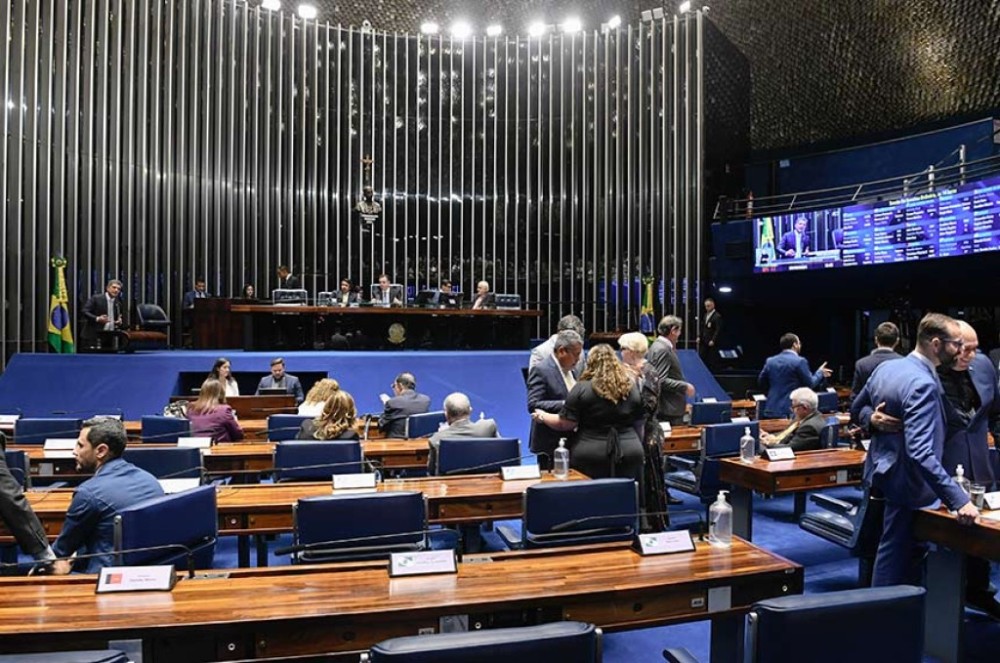 Adicional de especialização do TCU segue para sanção