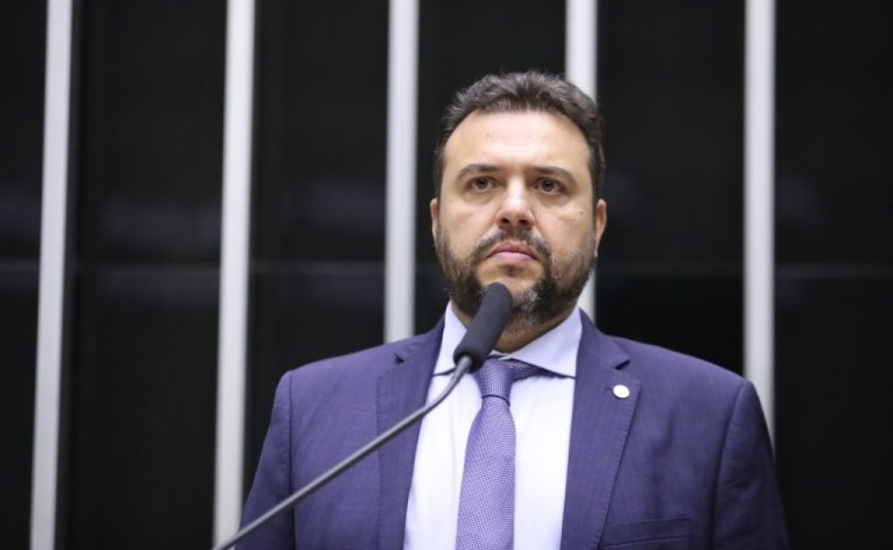 Proposta torna obrigatória divulgação das listas de espera por atendimento no SUS