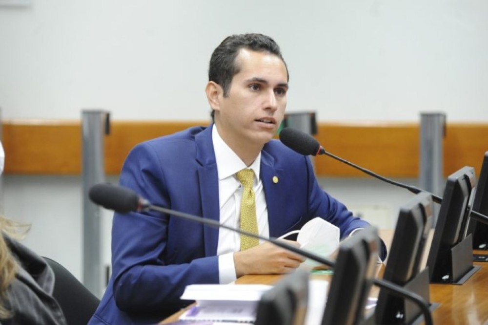 Proposta direciona saldo remanescente do PIS/Pasep para seguro rural