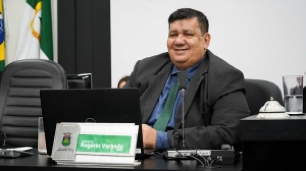 Após indicação de Varanda, ruas do CPA 1 e Paiaguás II recebem operação tapa-buracos