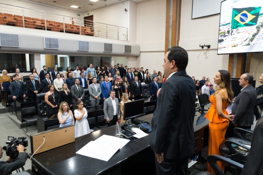 Assembleia Legislativa homenageia personalidades com honrarias