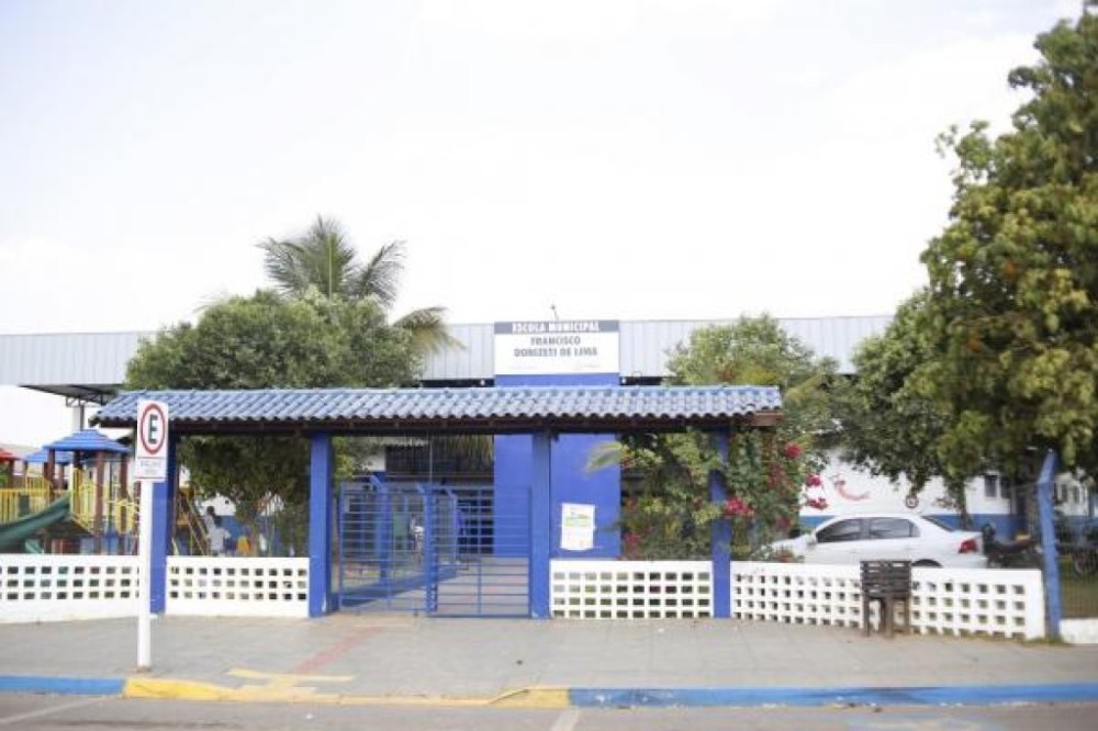 A pedido de comunidade escolar, Rua Ana Paula Gehlen passa a ser mão única