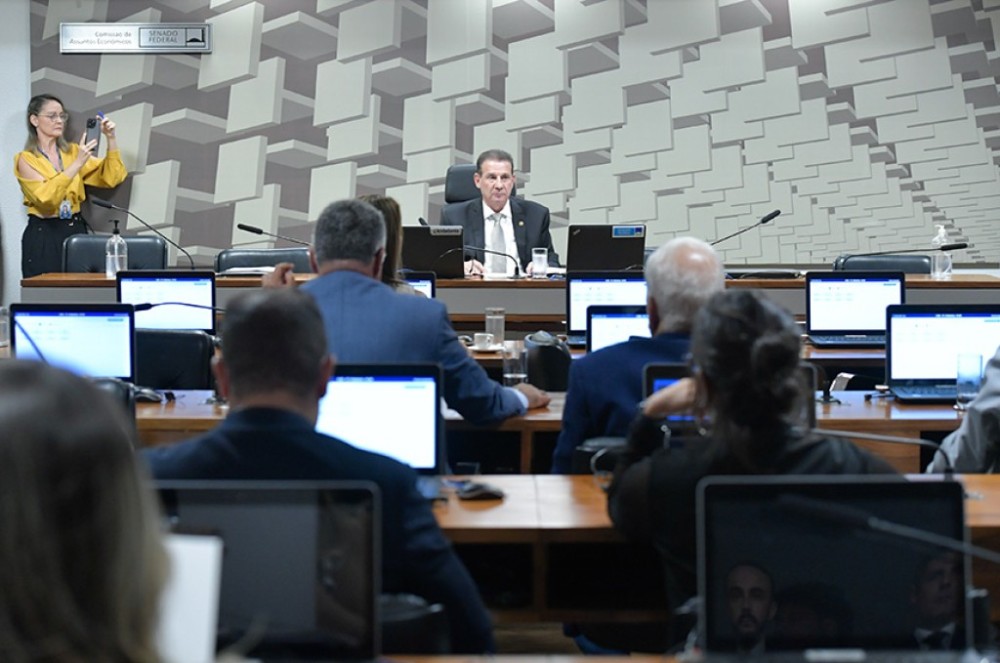 CAE rejeita emenda a projeto de recursos de fundos de desenvolvimento