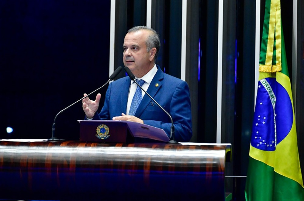 Rogerio Marinho diz que governo federal tem política 'retrógrada'