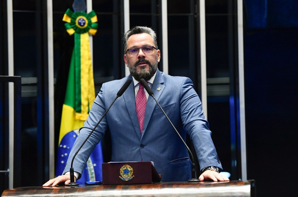 Alan Rick aponta possível cartel formado por companhias aéreas no Acre