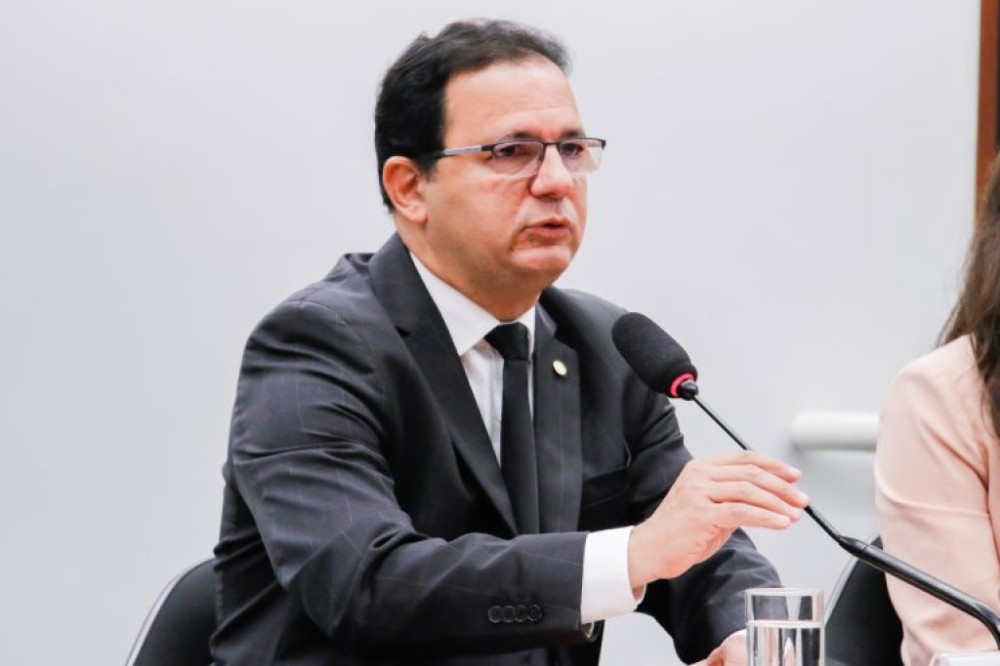 Júnior Ferrari é eleito presidente da Comissão de Minas e Energia