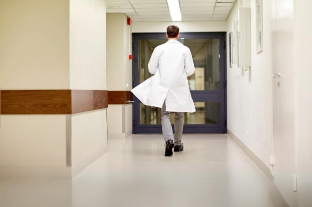 MPMT aciona médico por receber pagamento de plantão não realizado