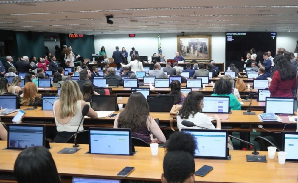 Eleitos presidentes de 25 das 30 comissões permanentes da Câmara
