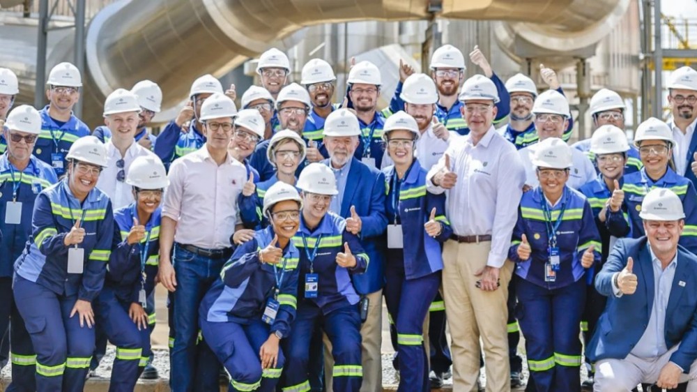 Em Minas Gerais, Lula diz que Brasil será o 