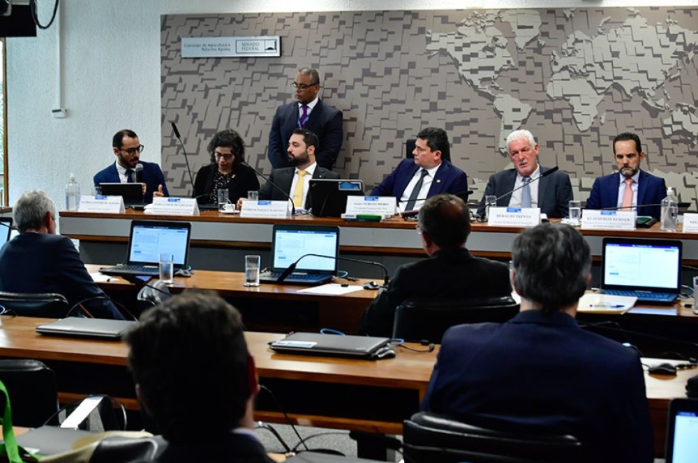 Debate volta a questionar marco temporal e insegurança na demarcação