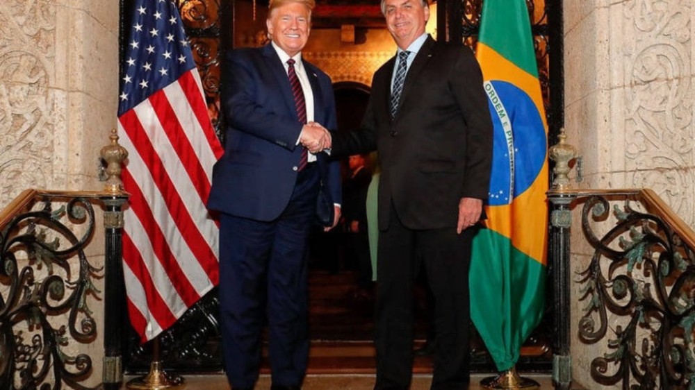 Bolsonaro conversa com Trump sobre eleições em videochamada