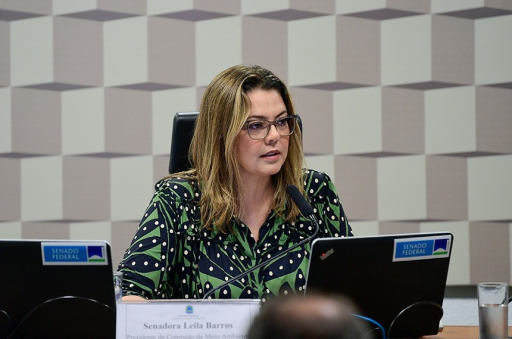 Projeto prevê mecanismo de alerta contra aproximação de agressor de mulher