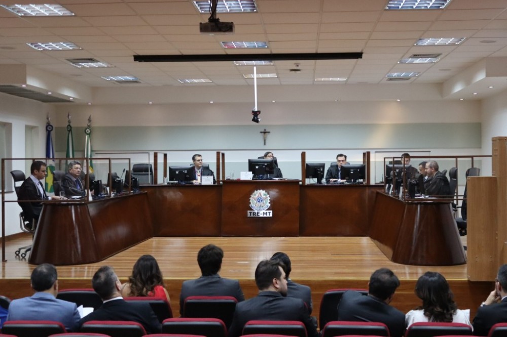 TRE-MT retoma sessões plenárias presenciais a partir de 9 de abril