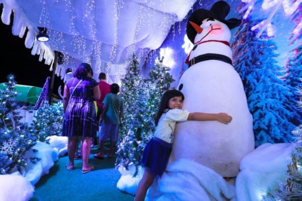 ‘Natal da Gente 2023’ leva o encantamento, uma carreta de luz, Papai Noel e muito mais para o bairro Parque Cuiabá