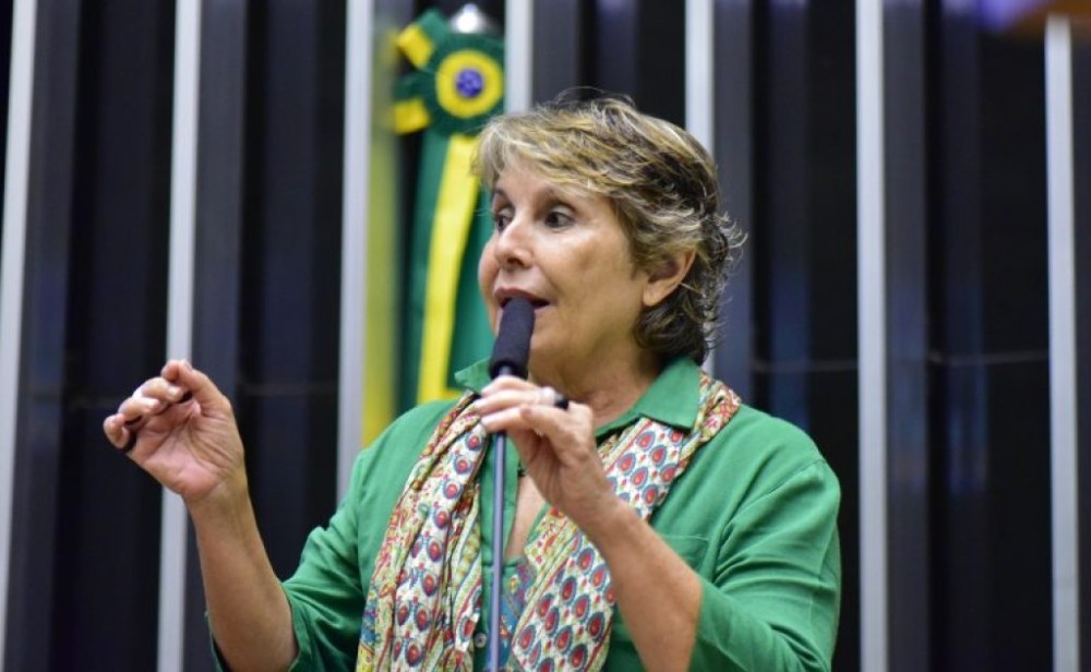 Projeto impõe novas regras para menores de 18 anos praticarem tiro desportivo