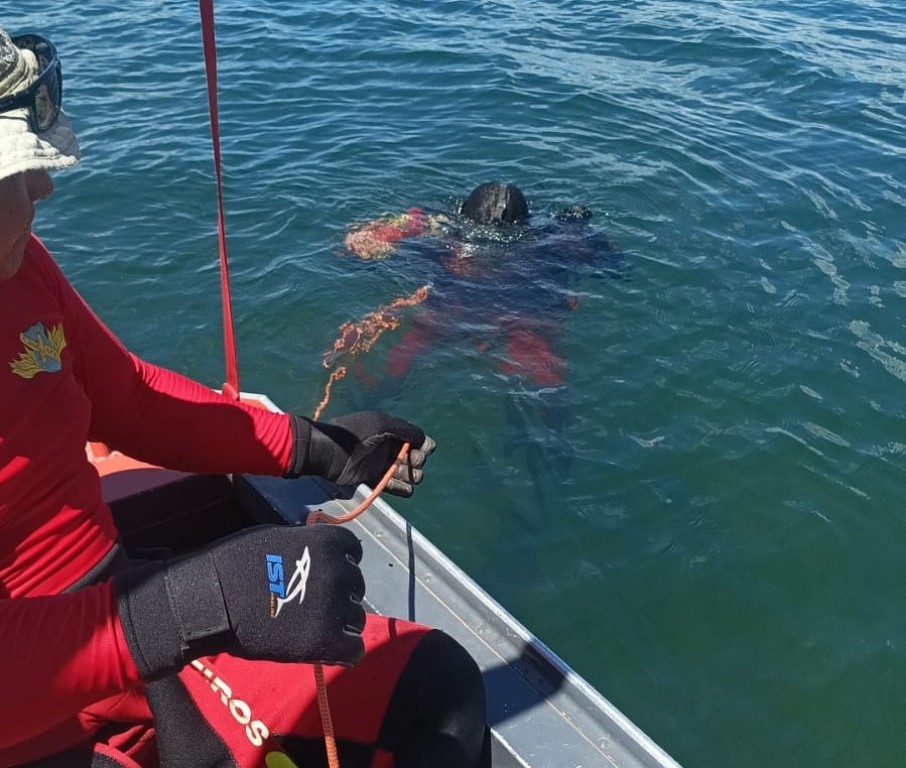 Corpo de Bombeiros resgata corpo de vítima que caiu no Lago do Manso