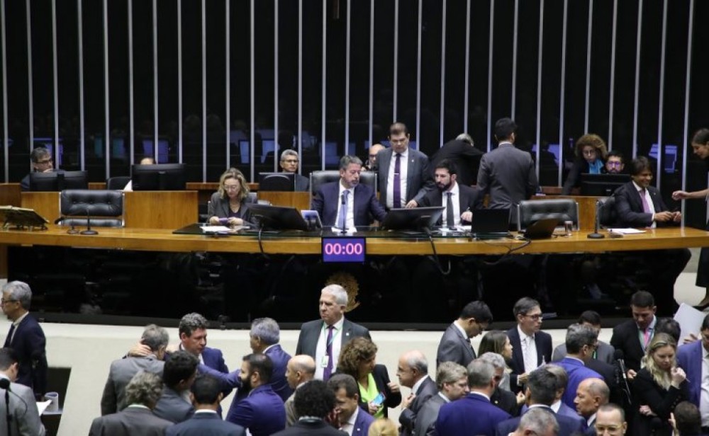 Câmara aprova projeto que incentiva a depreciação acelerada para modernizar indústria; acompanhe