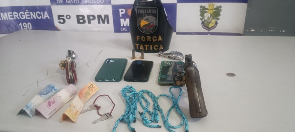 Força Tática frustra roubo a loja de carros e prende cinco homens em Rondonópolis