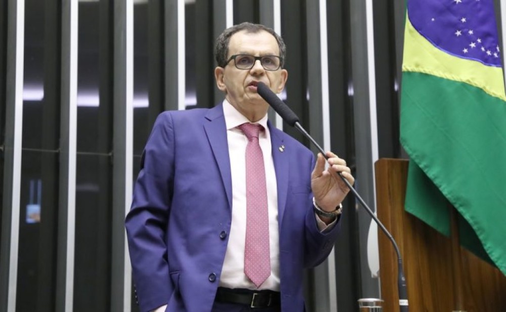 Projeto concede incentivos fiscais para empresas que contratarem mulheres com mais de 50 anos