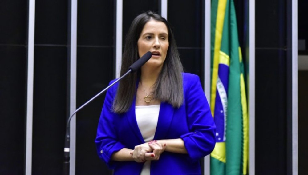 Comissão vai debater ampliação de escola bilíngue para pessoas surdas