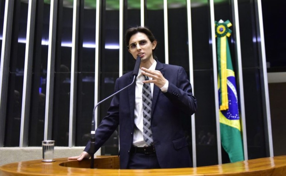 Projeto garante exame para diagnosticar trombose em mulher