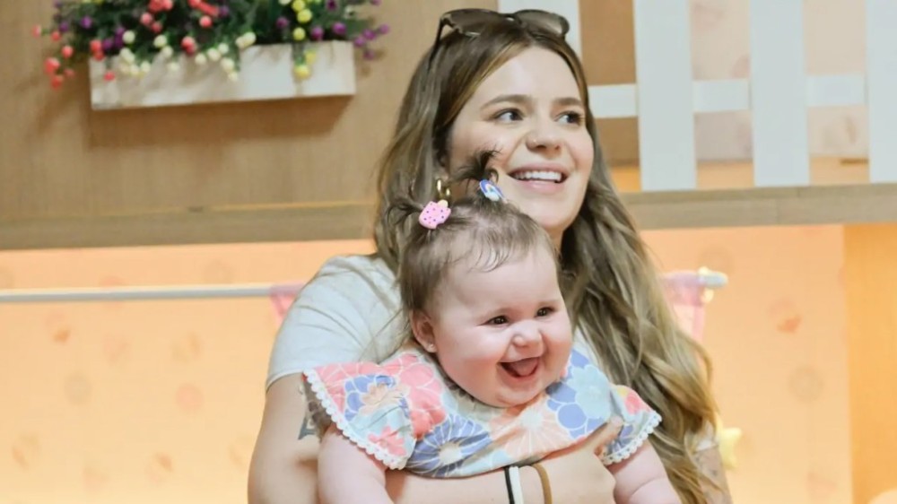 Um ano de Lua, filha de Viih Tube e Eliezer será celebrado em 3 dias: ‘Resort luxuoso’