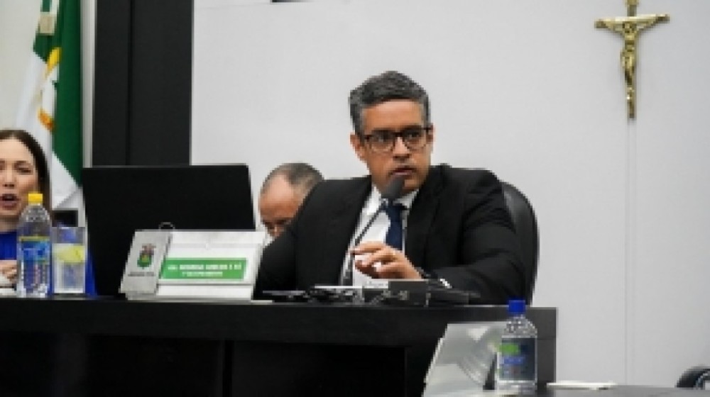 Vereador celebra aprovação de comenda Padre Firmo