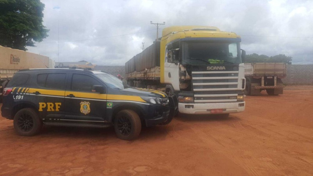 PRF apreende veículo clonado em Sinop - MT