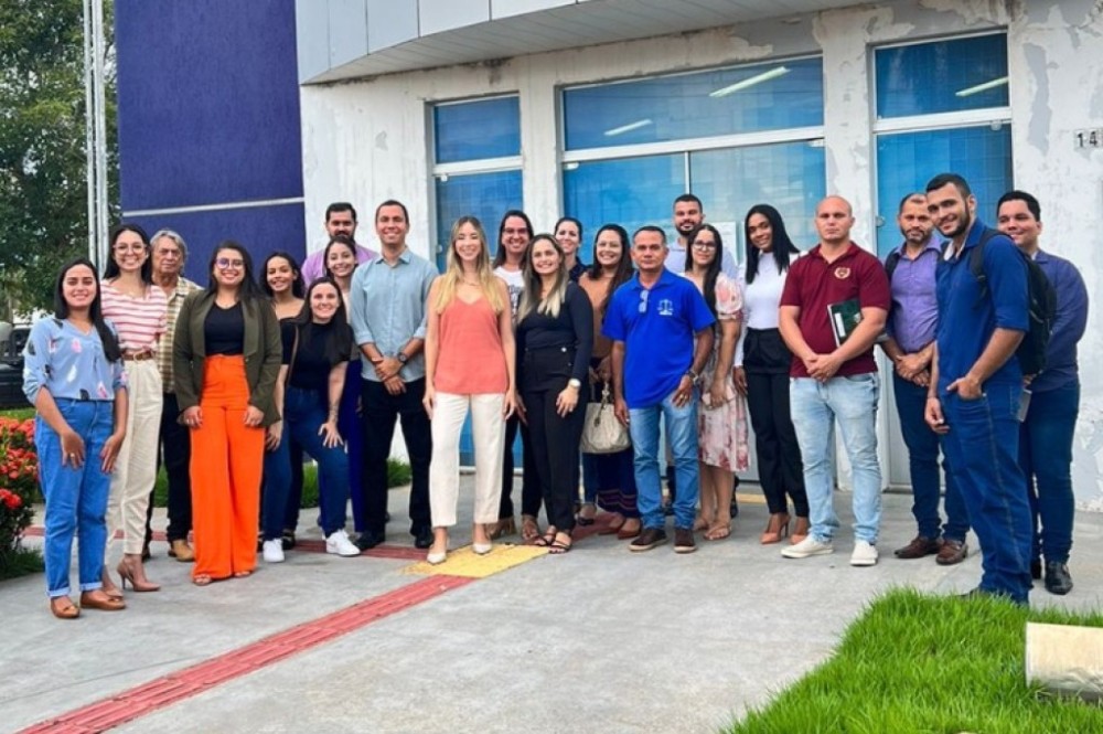 Promotoria de Juara recebe acadêmicos do curso de Direito