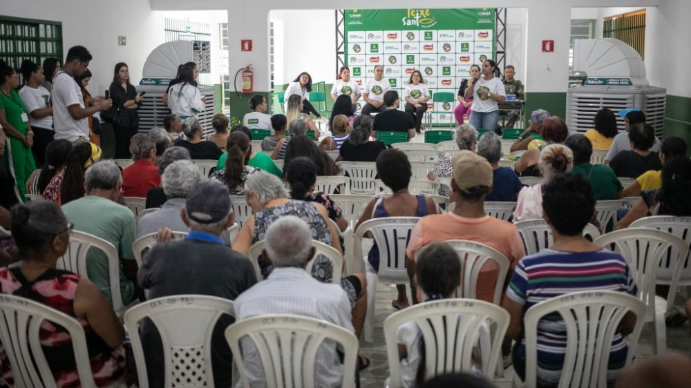SMATED em parceria com a Secretaria de Assistência Social, Direitos Humanos e da Pessoa com Deficiência, realiza entrega do Peixe Solidário aos idosos do CCI João Guerreiro
