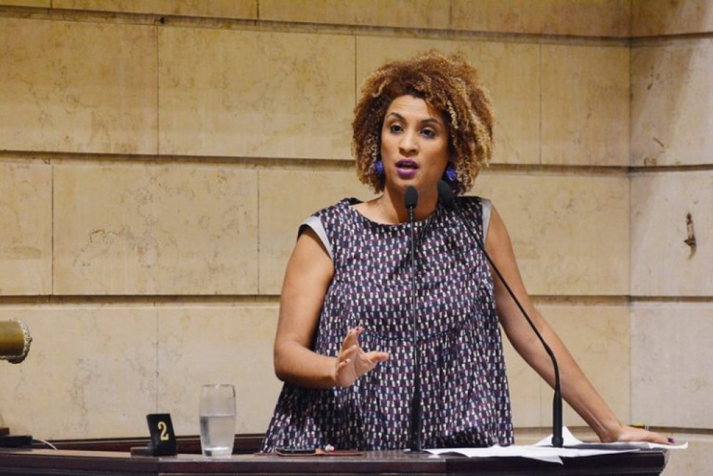 Câmara dos Deputados homenageia Marielle Franco e Anderson Gomes; acompanhe