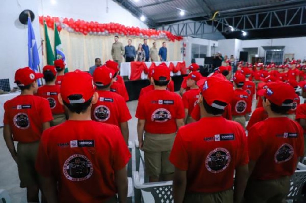 Realizada aula inaugural da 20.ª turma dos Bombeiros do Futuro
